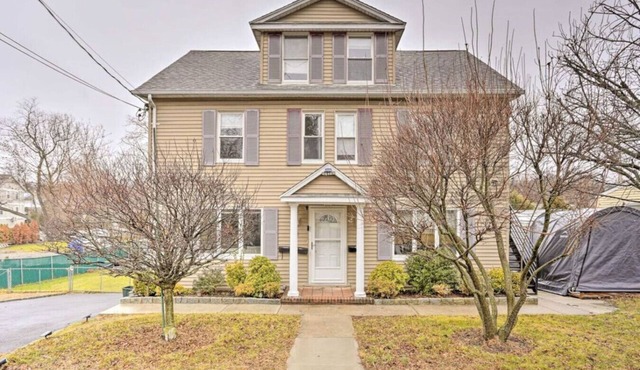 Charming Mamaroneck| 3BR, 3BA, 22 Mi to Manhattan