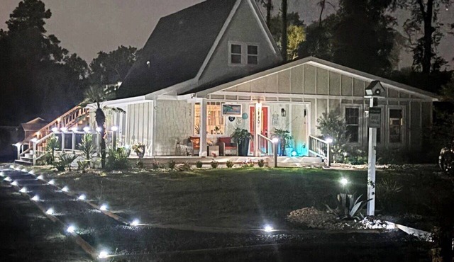 Clean, quiet & cozy aprtmnt located Sunset Beach NC close to golf, food, beaches