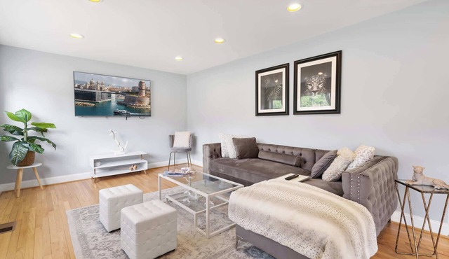 Coastal Modern Retreat | Large Group Getaway on 2 Acres