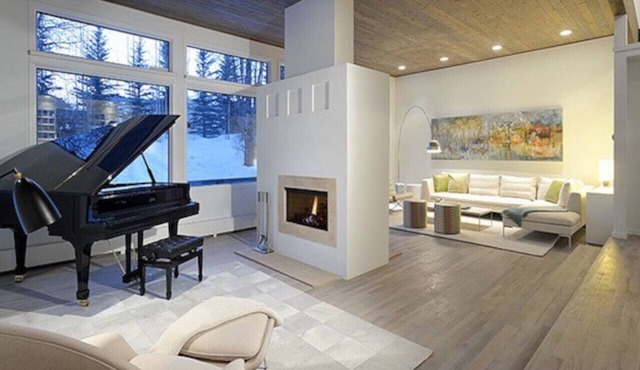Contemporary Overlook Drive Home