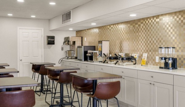 Days Inn by Wyndham Wheat Ridge/Denver West