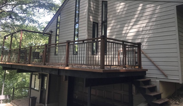 Downtown Rogers LakeFront House