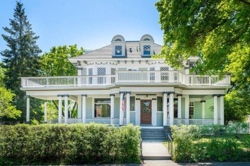 Entire 2nd and 3rd level of Spacious Historic Home
