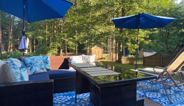 Executive Townhouse located close to Saratoga Lake. August Available for Track