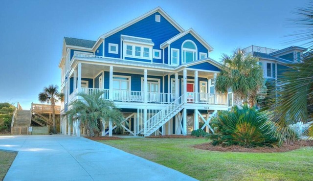 Experience oceanfront luxury at Sea for Miles in Oak Island, NC, with 5 bedrooms!