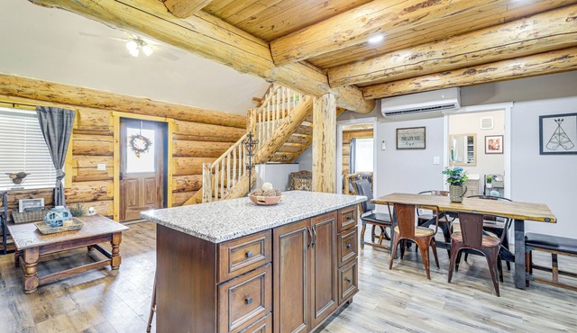 Explore Uintah Basin: 'rustic Cliff Ranch A' Cabin