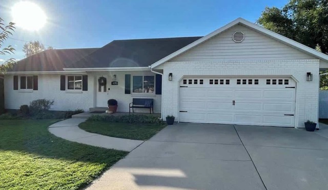 Friends & Family Retreat|Epic Game Room|Pets too
