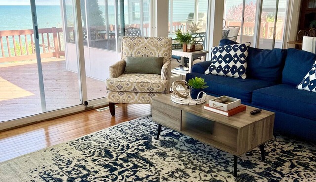 GOTL Strip - Private Beach - Lake Erie Views- Sunset Vacation Rentals
