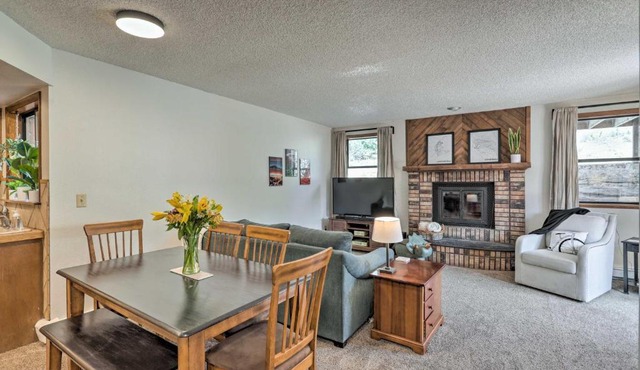 Grand Junction Townhome ~ 3 Mi to Downtown!