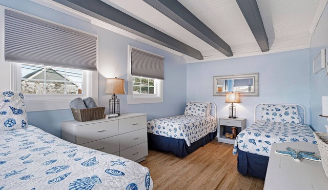 Great Beach Get-A-Way! 4 Bedroom 1.5 bath & Pet friendly.