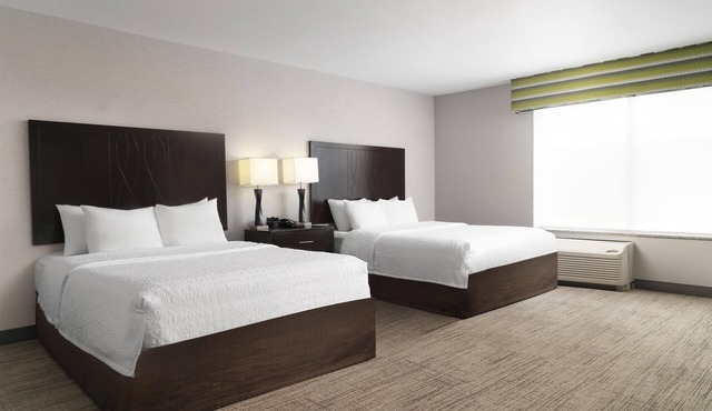 Hampton Inn Fairmont