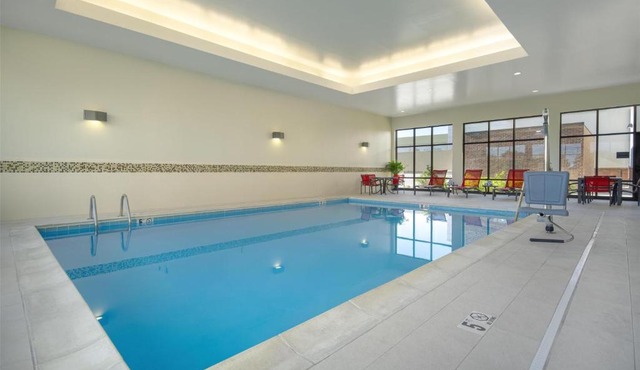 Hampton Inn & Suites by Hilton Columbus Scioto Downs