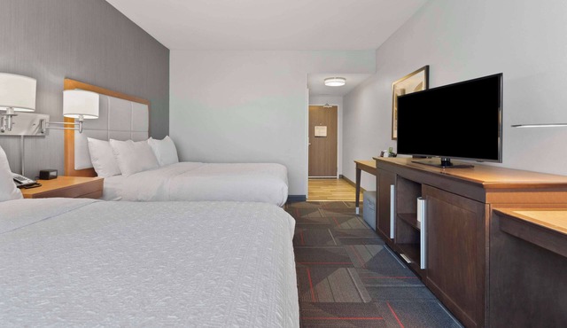 Hampton Inn & Suites Columbus Scioto Downs