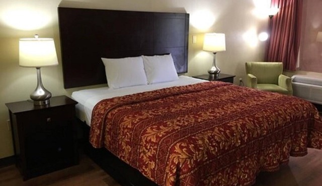 Havelock Inn & Suites
