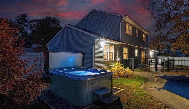 Heated Pool Opens Memorial Day, Hot Tub, Gameroom