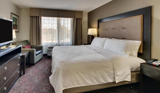 Holiday Inn Express Hotel & Suites Lancaster-Lititz by IHG