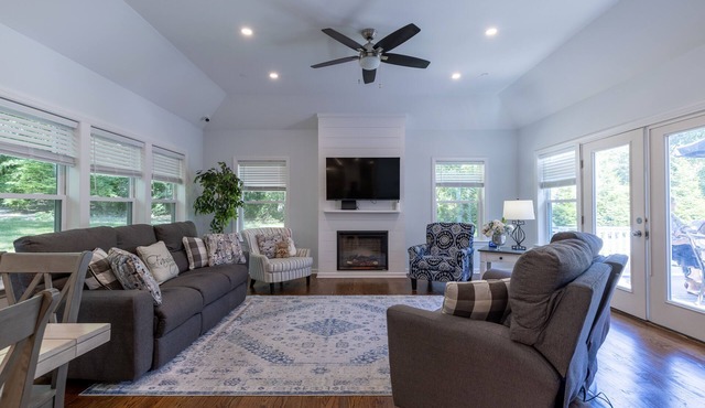 Inviting and spacious Shelton home, blending warmth with ample living space.