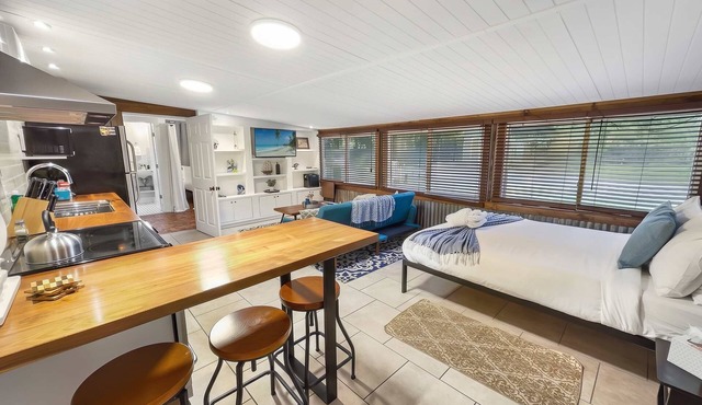Island Hideout
