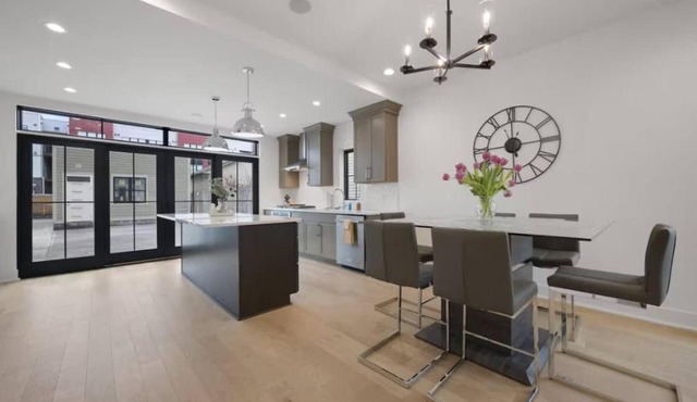 Jungle House Premier Residences - Downtown Columbus & Short North