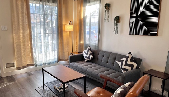 LA Chic 1BR in Glendale Near Hollywood and Downtown LA