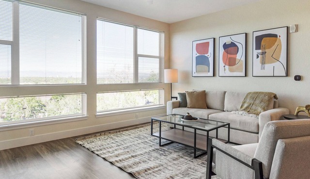 Landing | Incredible 2BD, Clubhouse, Gym