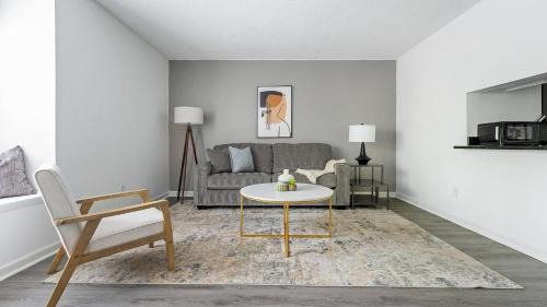 Landing Modern 1BD Clubhouse Pool