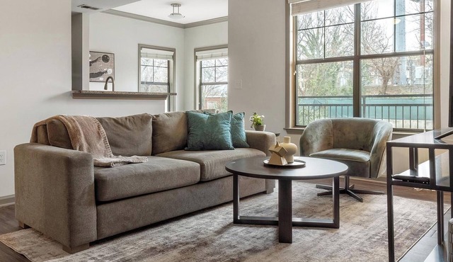 Landing | Spectacular 1BD, Pool, Courtyard