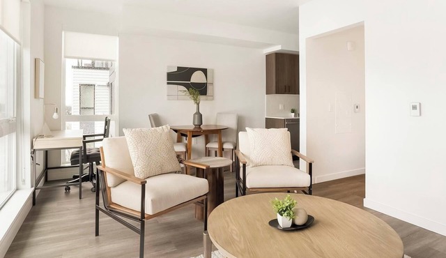 Landing | Spectacular 1BD, Gym