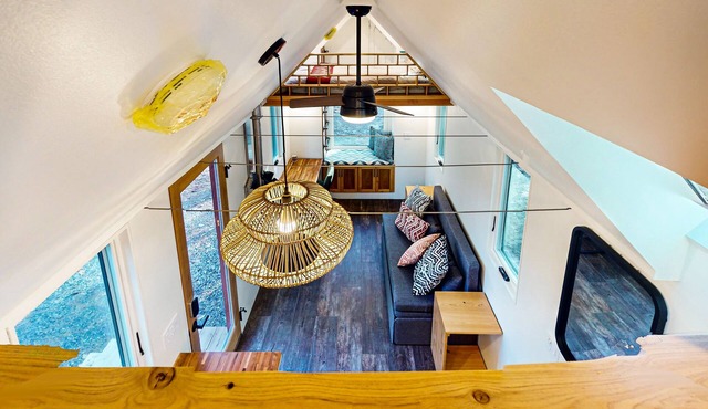Lovingly crafted tiny home with wood stove, grill, & serene views in Gardiner