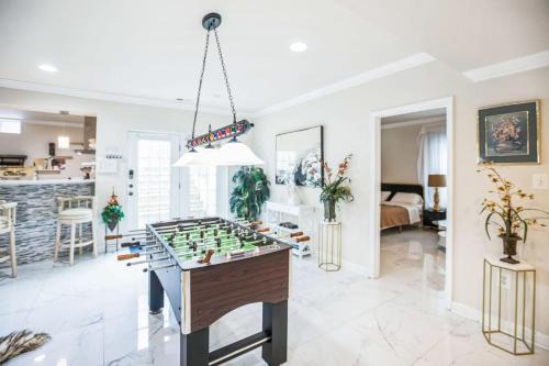 Luxurious 3BR Home