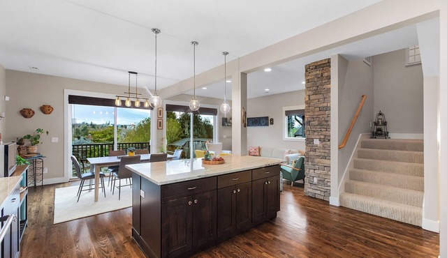 Madrona Bliss A Modern Escape