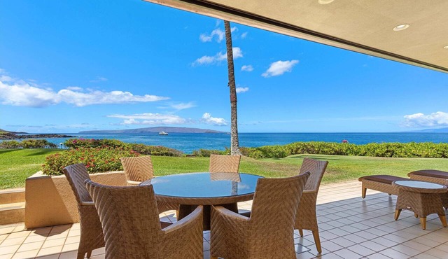 Makena Surf F104 - Oceanfront 3BR w/AC, Panoramic Views & Beach Access