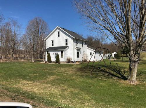 Meadow View at Chautauqua Lake 1.5 Acres Sleeps 10