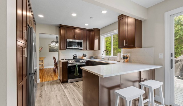 MINNeSTAY* Keating Court |