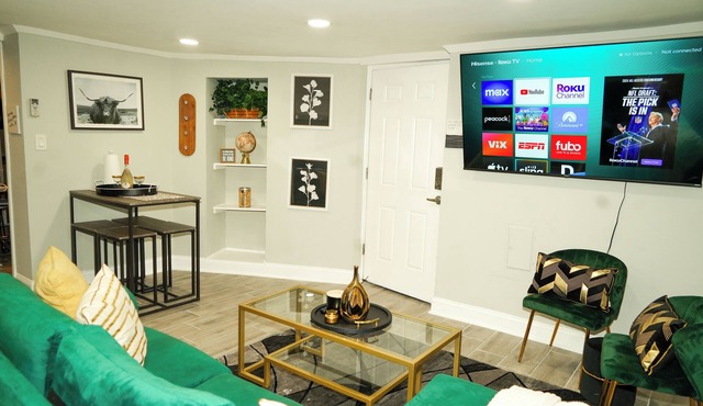 Modern Columbia Heights 1BR: FREE Parking + Steps to Metro! 15% off 30+ Days