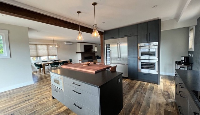 Modern Downtown Stunner in Boulder