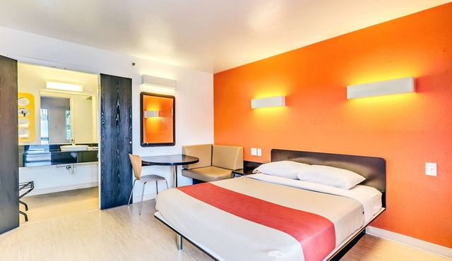 Motel 6 Linthicum Heights, MD - BWI Airport