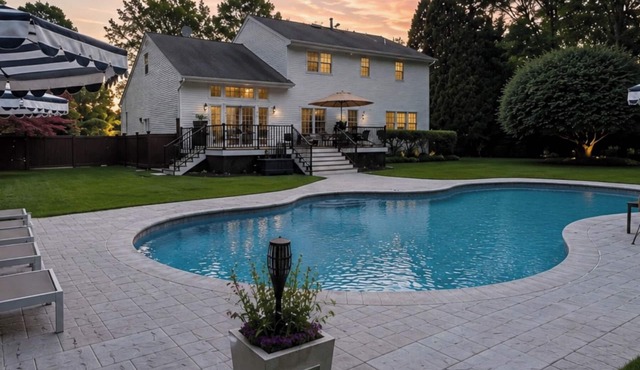 NEW DECK! Private 1 Acre Family Friendly Home - Heated Pool, Home Office & Gym