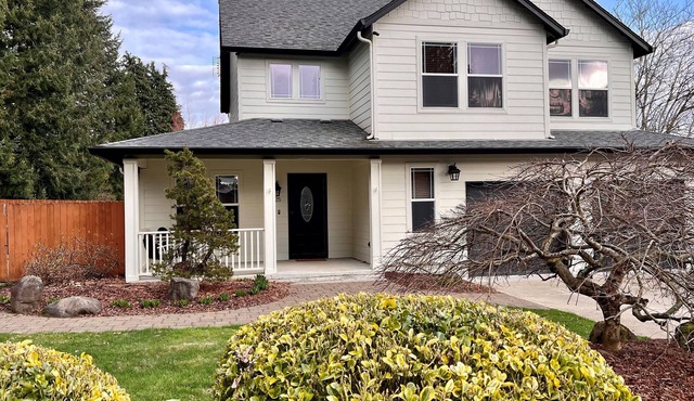 New listing: Home is bright & cheery!