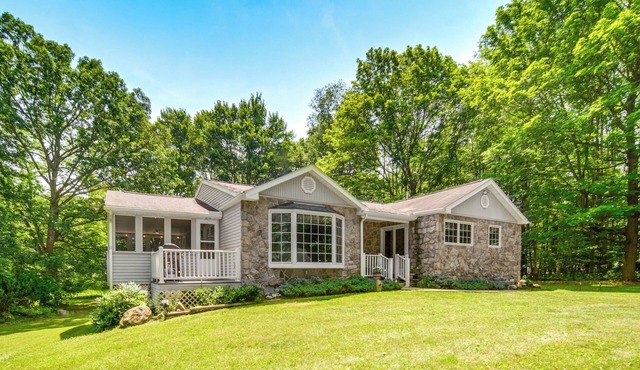 Pet-Friendly Espyville Home w/Yard & Fire Pit!