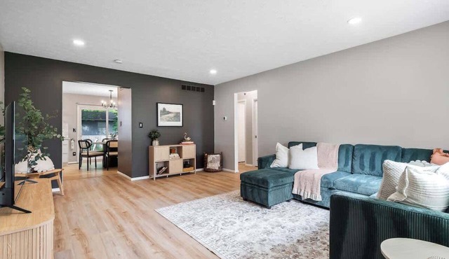 Pet-Friendly Ranch | Patio | Near CVNP | Sleeps 6
