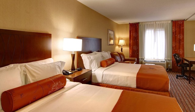 Phoenix Inn Suites - Albany