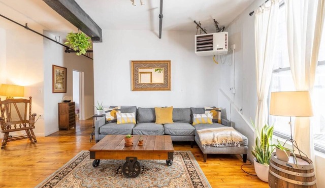 Private 4BR Williamsburg Loft : World Cup Groups, Perfect for Match Weeks!