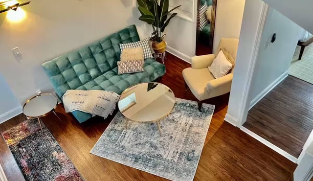 Private Charming 2 bedroom steps from the beach Entire rental unit in Queens, NY