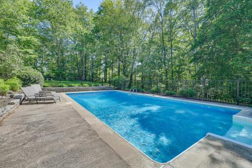 Private Pool! Getaway, 14 Mi to Hammonasset Beach