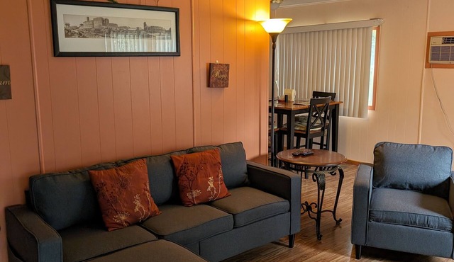 Quiet and Comfy (Zip Tye Ranch)