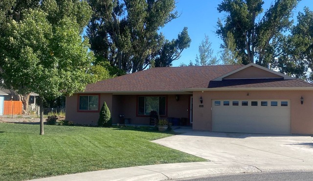 Quiet rancher at end of Cul De Sac - within minutes of all Montrose has to offer