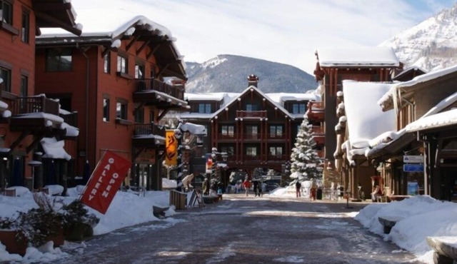 Ritz Carlton Club - Ski in/Out-*Best Prices* (All Dates Avail)