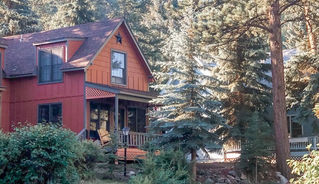 Riverfront Mountain Cottage Retreat