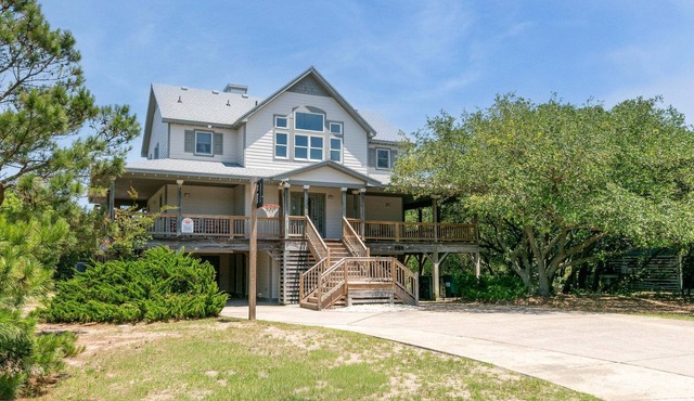 Rookery - Corolla, Whalehead, 395 Yds to Beach, Ocean View, Pool, Hot Tub, Pets OK, Flex Stays